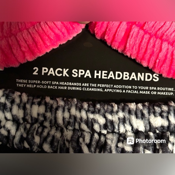 NEW•Betsey Johnson 2pc stretchable Spa Headband set - Picture 4 of 9